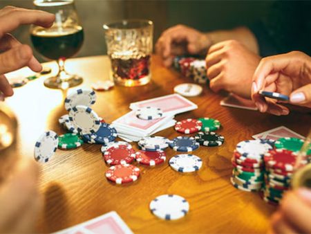 Hướng dẫn cách chơi Caribbean Stud Poker tại Vn88